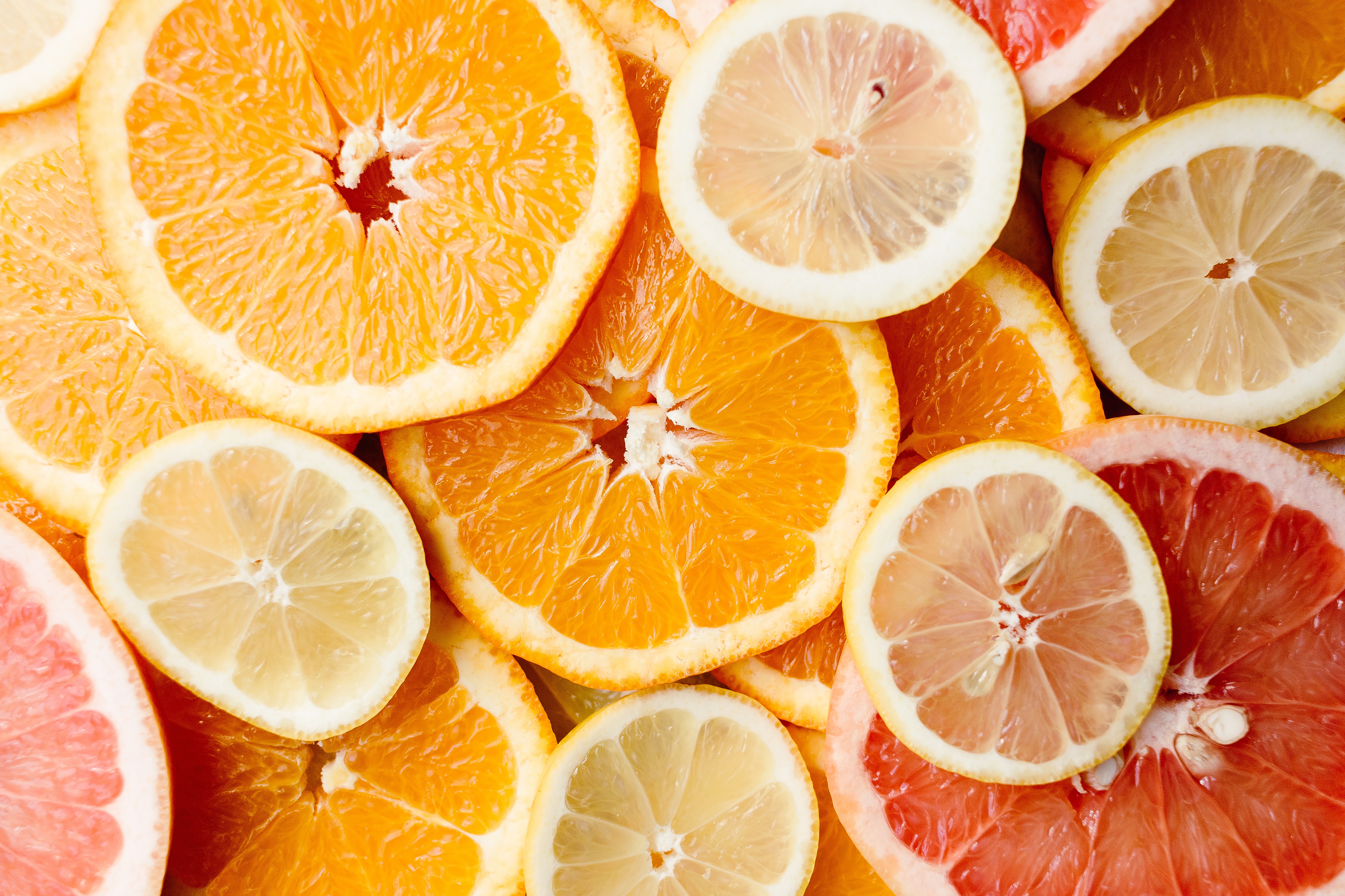 sliced citrus fruit